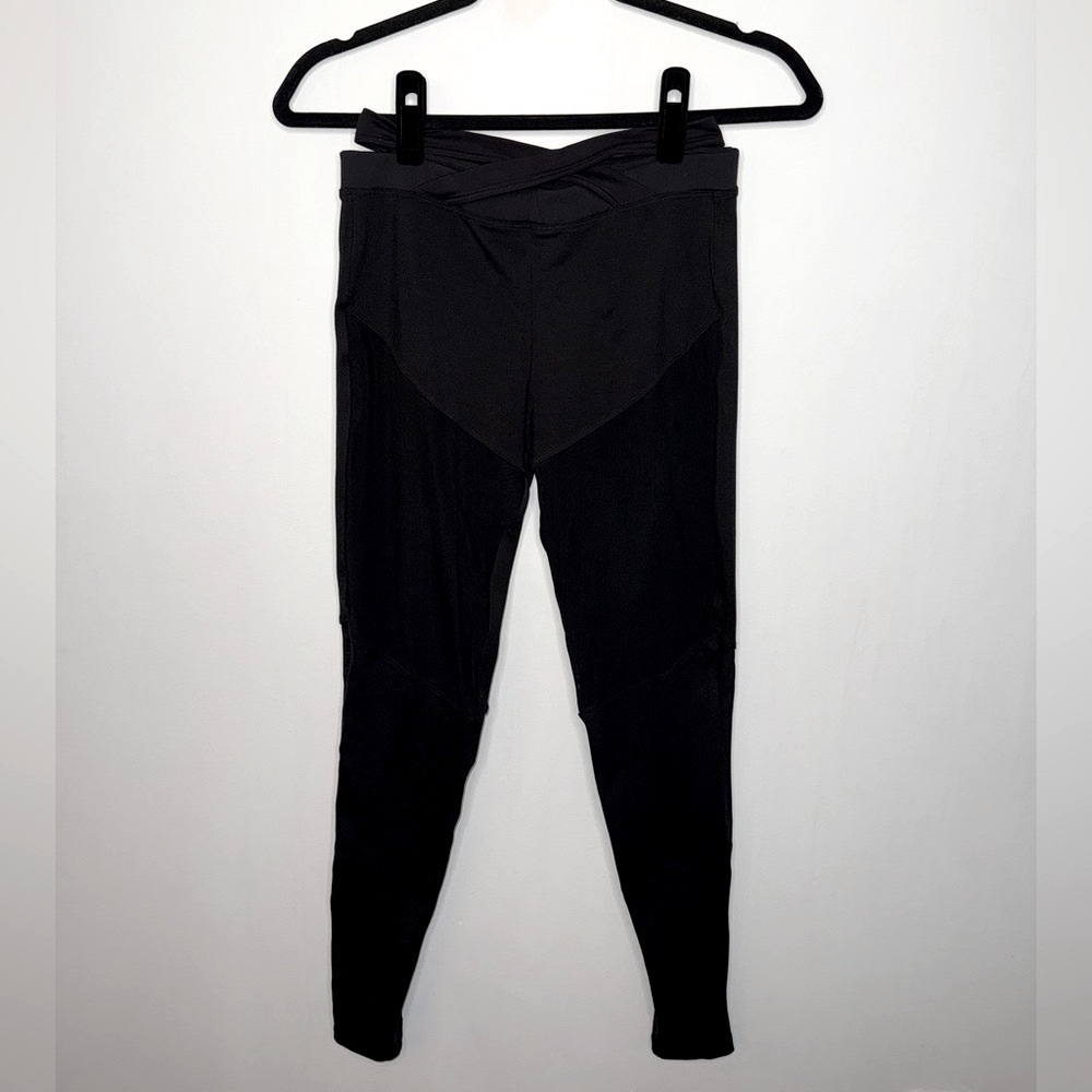 Bombshell Sportswear Black Leggings